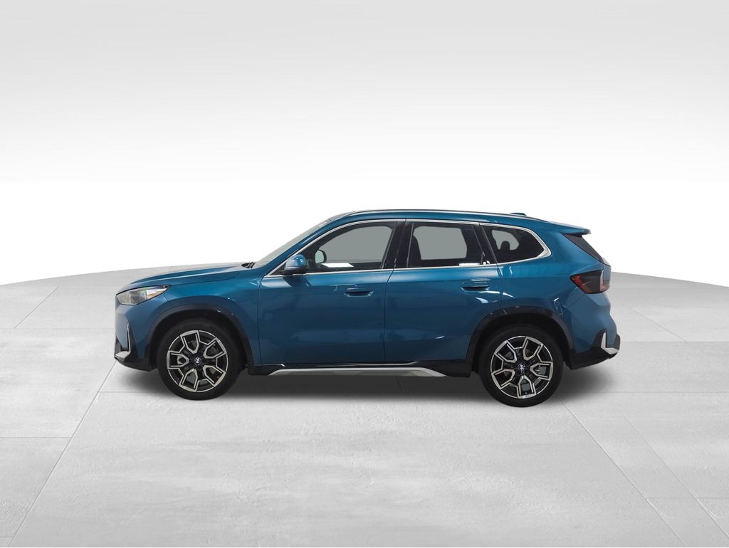 Thumbnail: 2025 BMW X1 - 2