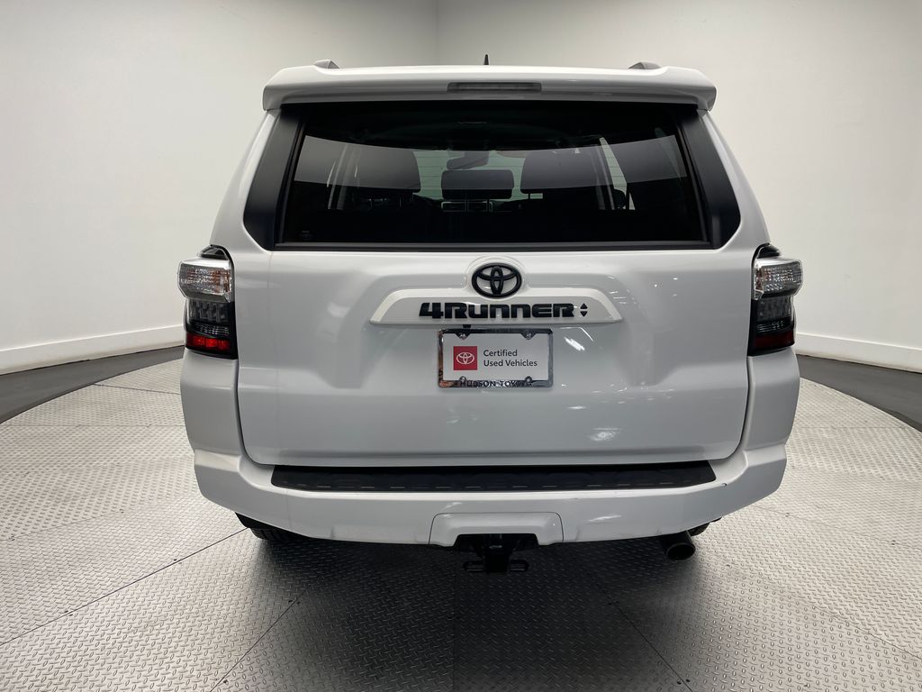 2023 Toyota 4Runner SR5 6