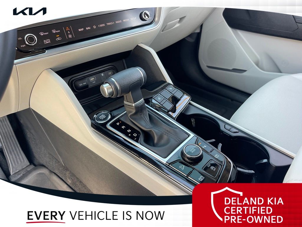 Used 2025 Kia Sportage SUV