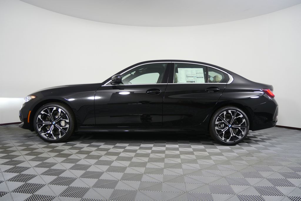 Thumbnail: 2026 BMW 3 Series - 6
