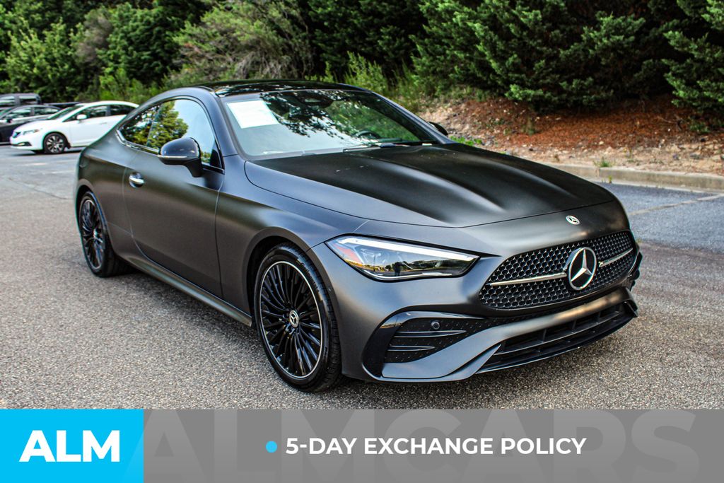 Used 2025 Gray Mercedes-Benz CLE 300 image 4