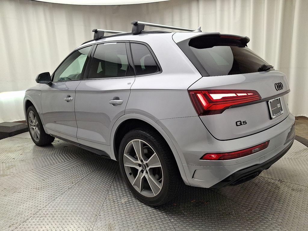 Thumbnail: 2025 Audi Q5 - 6
