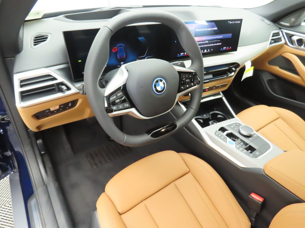 2025 BMW i4 eDrive40 9