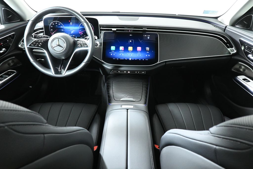 Thumbnail: 2025 Mercedes-Benz E-Class - 4