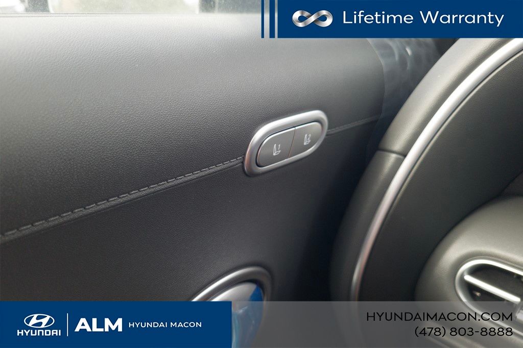 New 2027 Black Hyundai SEL Premium FWD image 33