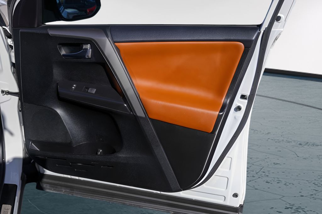 Used Car 2016 Toyota Rav4  Se For Sale Under $20,000 In Austin, Texas