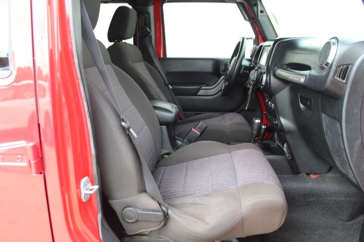 Used Car 2011 Jeep Wrangler  Unlimited Sport For Sale Under $15,000 In Georgetown, Texas