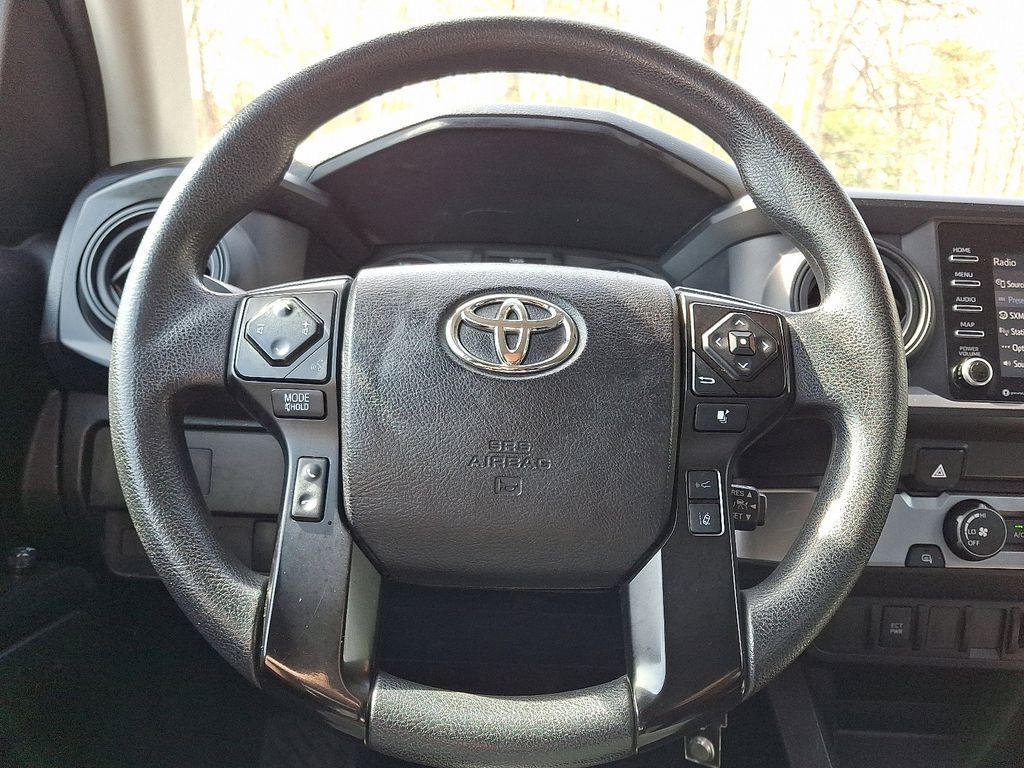 2022 Toyota Tacoma SR 18