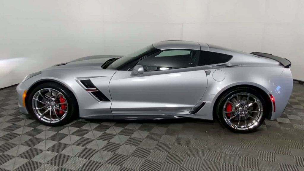 2018 Chevrolet Corvette Grand Sport 5