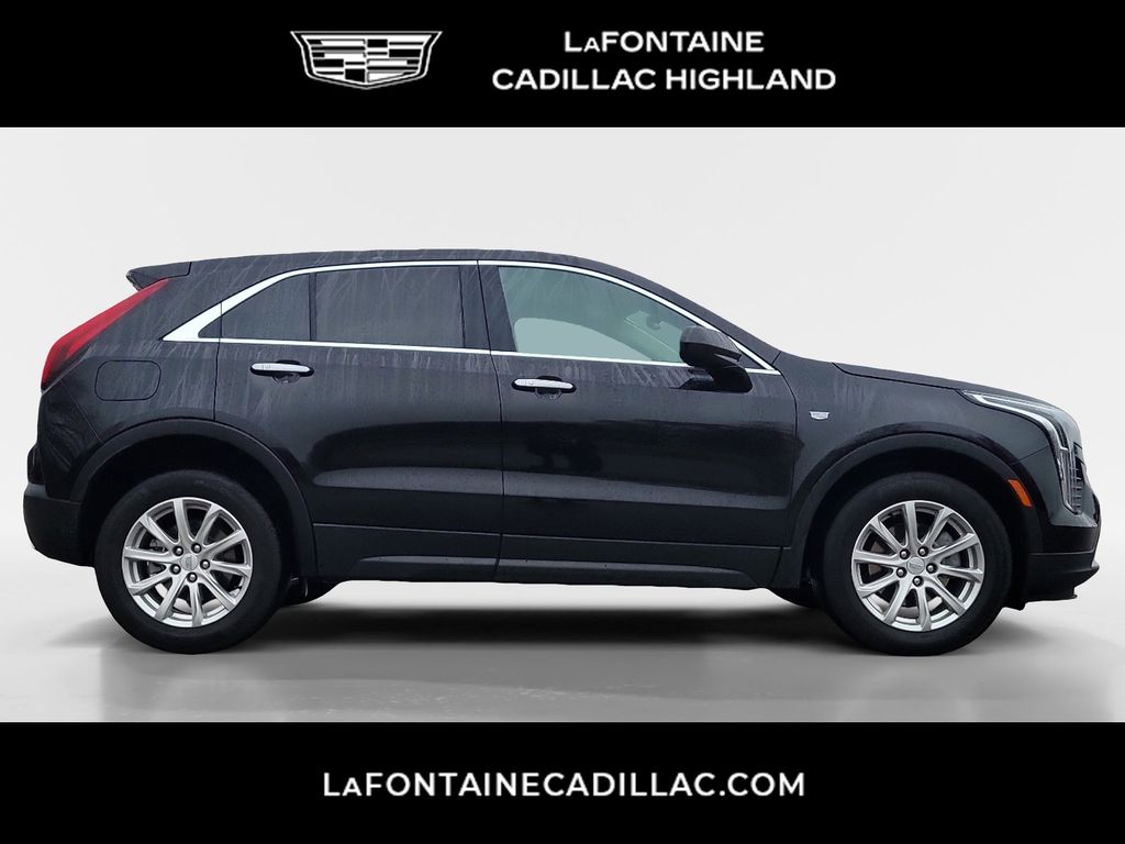 2021 Cadillac XT4 Luxury 8