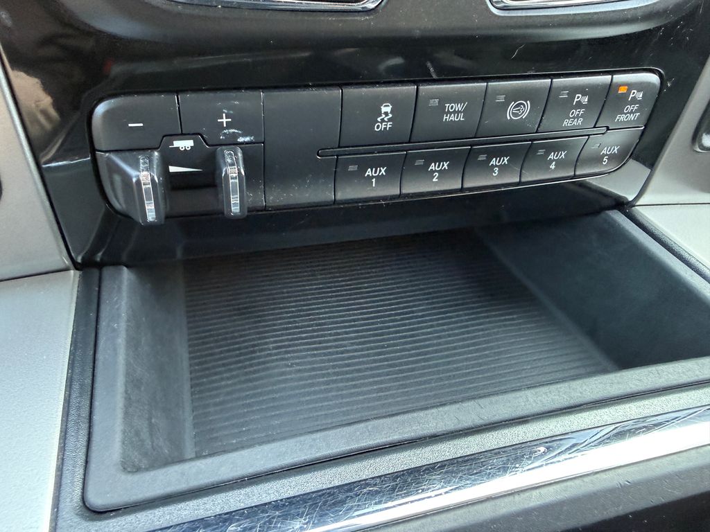 Used 2018 White Ram Laramie image 64