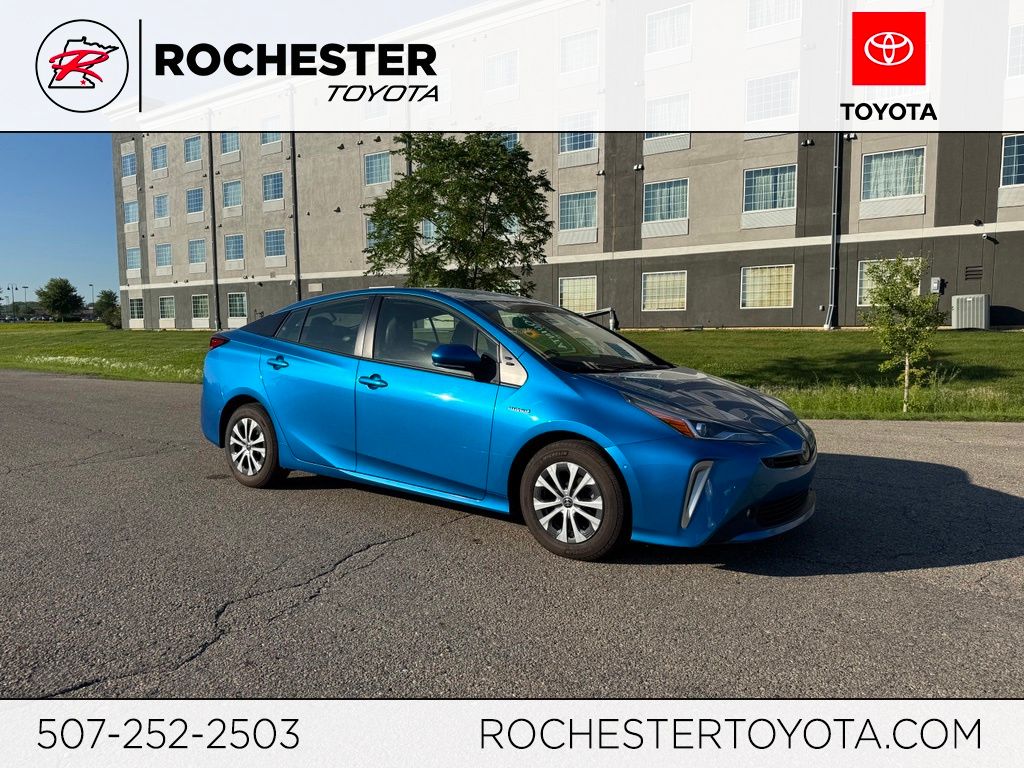 2021 Toyota Prius XLE AWD-e