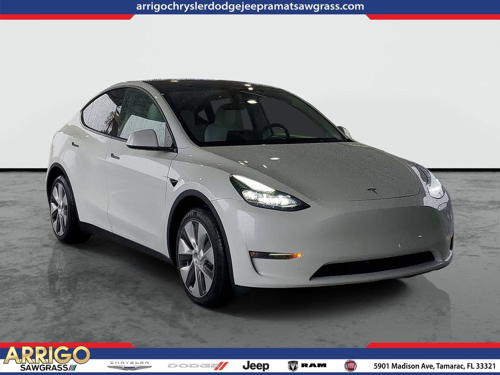 2023 Tesla Model Y Long Range