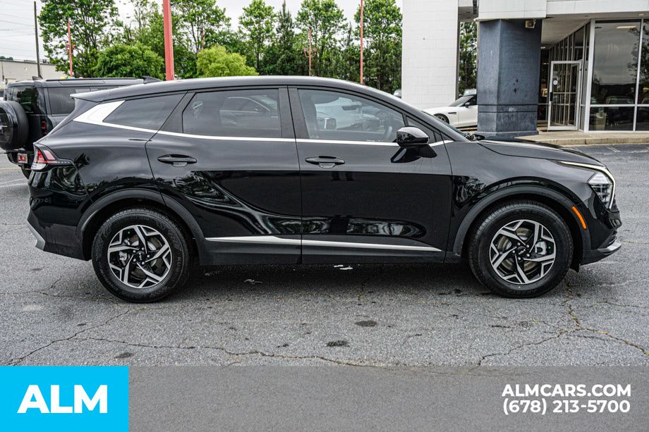 Used 2025 Black Kia LX image 9