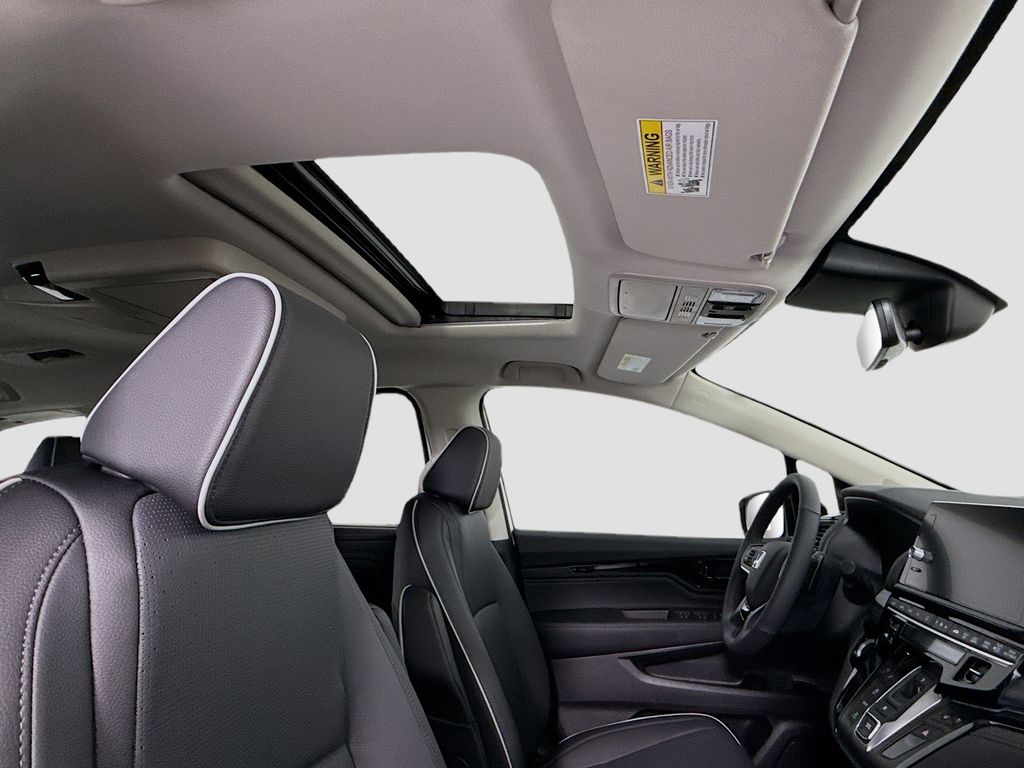 Thumbnail: 2026 Honda Odyssey - 19