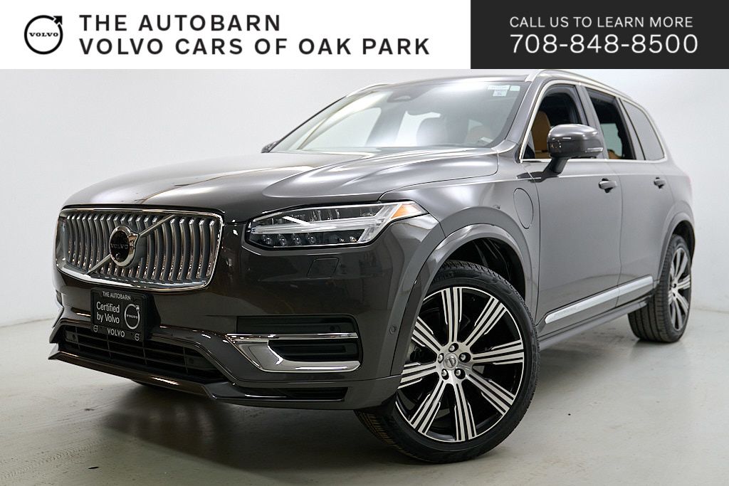 2024 Volvo XC90 Recharge T8 Ultimate Bright Theme 7-Passenger eAWD