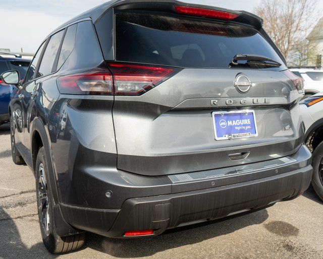 2026 Nissan Rogue SV - 6