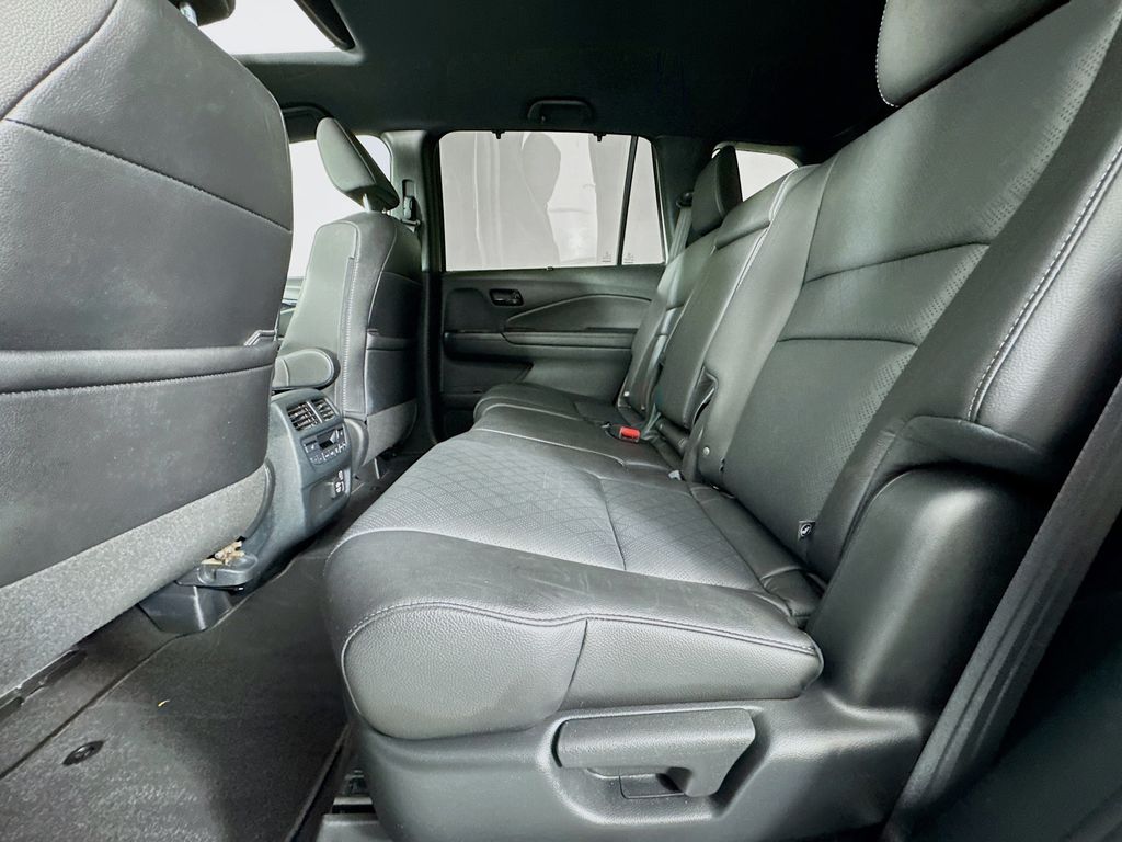 Used Car 2023 Honda Passport  Elite For Sale Under $35,000 In Austin, Texas