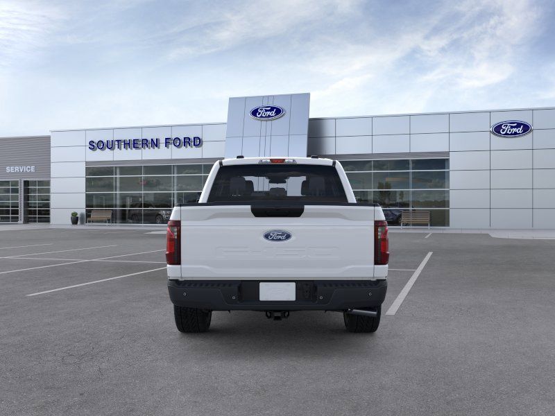 New 2026 White Ford XL image 5