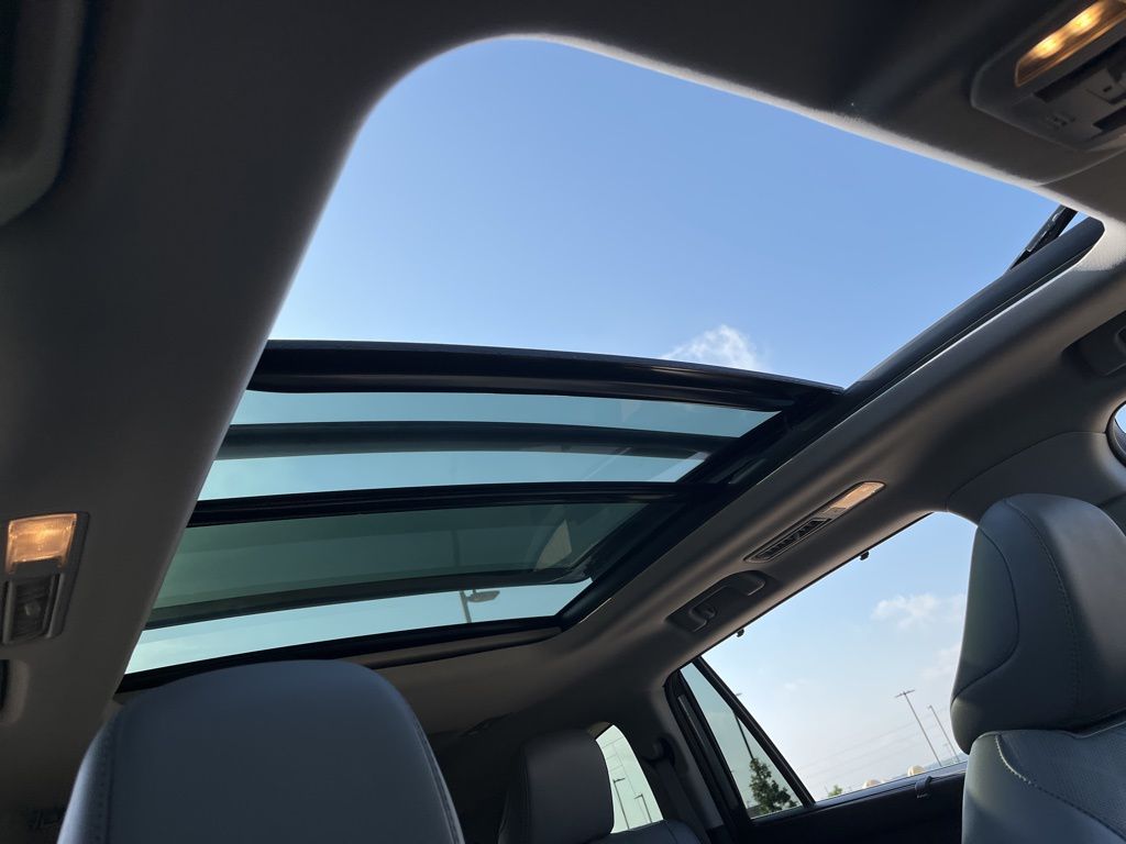 2023 Toyota Highlander Platinum 31