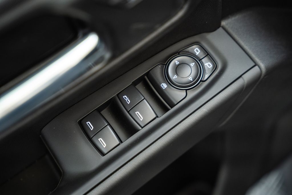 ChevroletSilverado 150041