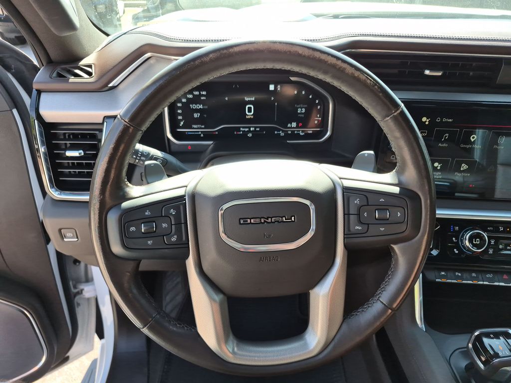 Used 2023 White GMC Denali image 25