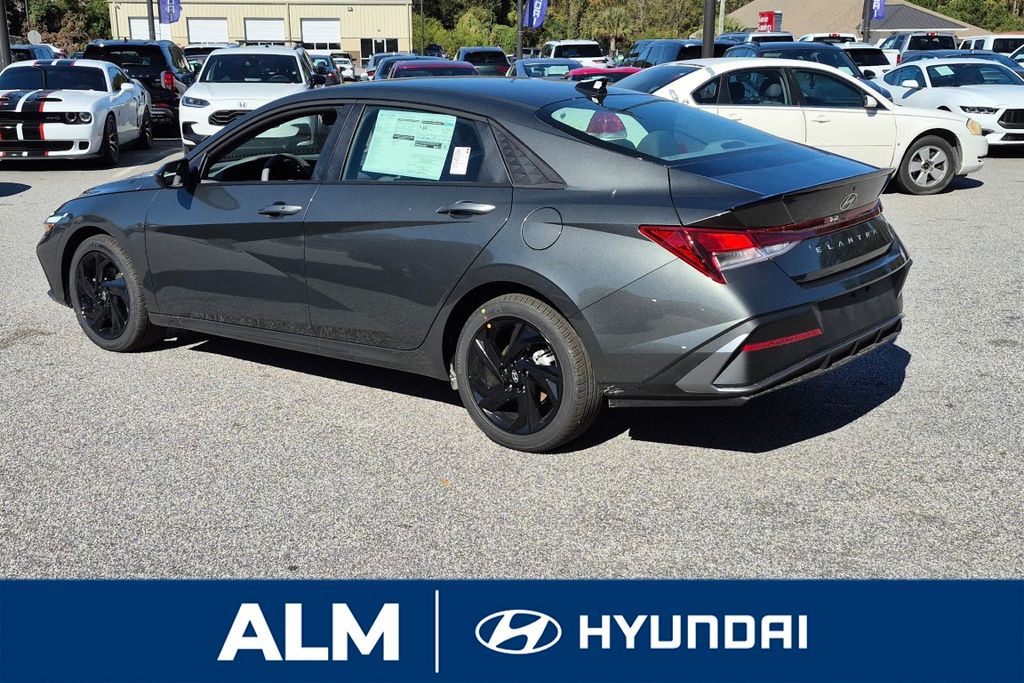 New 2026 Gray Hyundai SEL Sport image 9