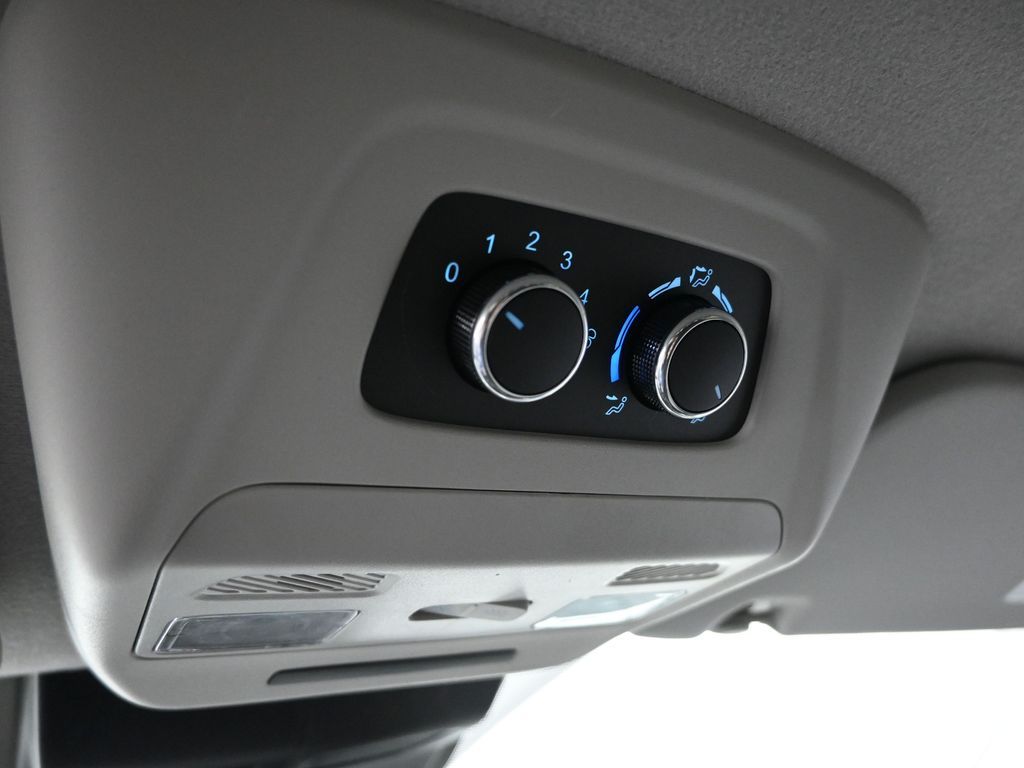 2024 Ford Transit 350 XLT