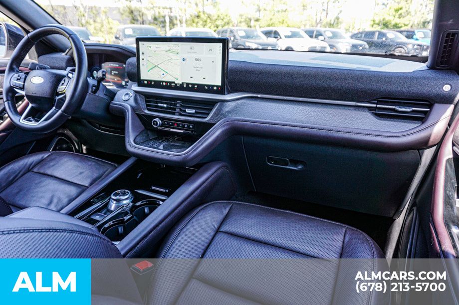 Used 2025 White Ford Platinum image 27