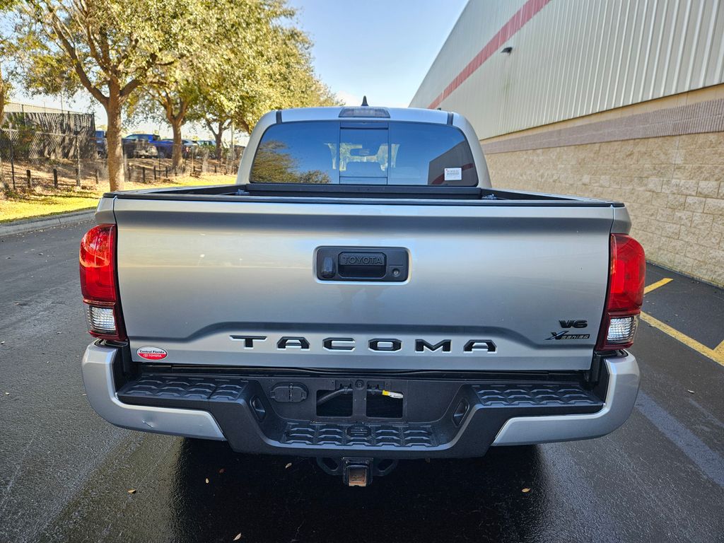 2022 Toyota Tacoma SR5 4