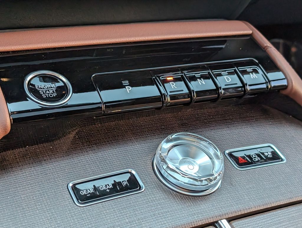 new 2026 Lincoln Navigator L car, priced at $107,590