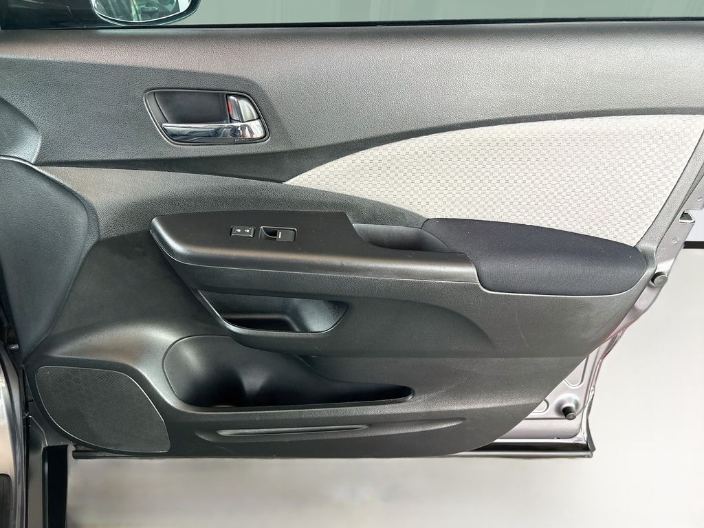 Thumbnail: 2016 Honda CR-V - 25