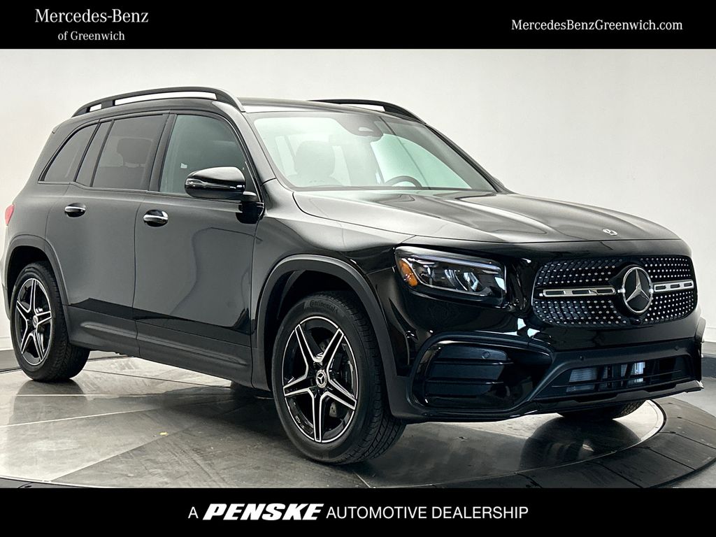 2025 Mercedes-Benz GLB 250 -
                Greenwich, CT