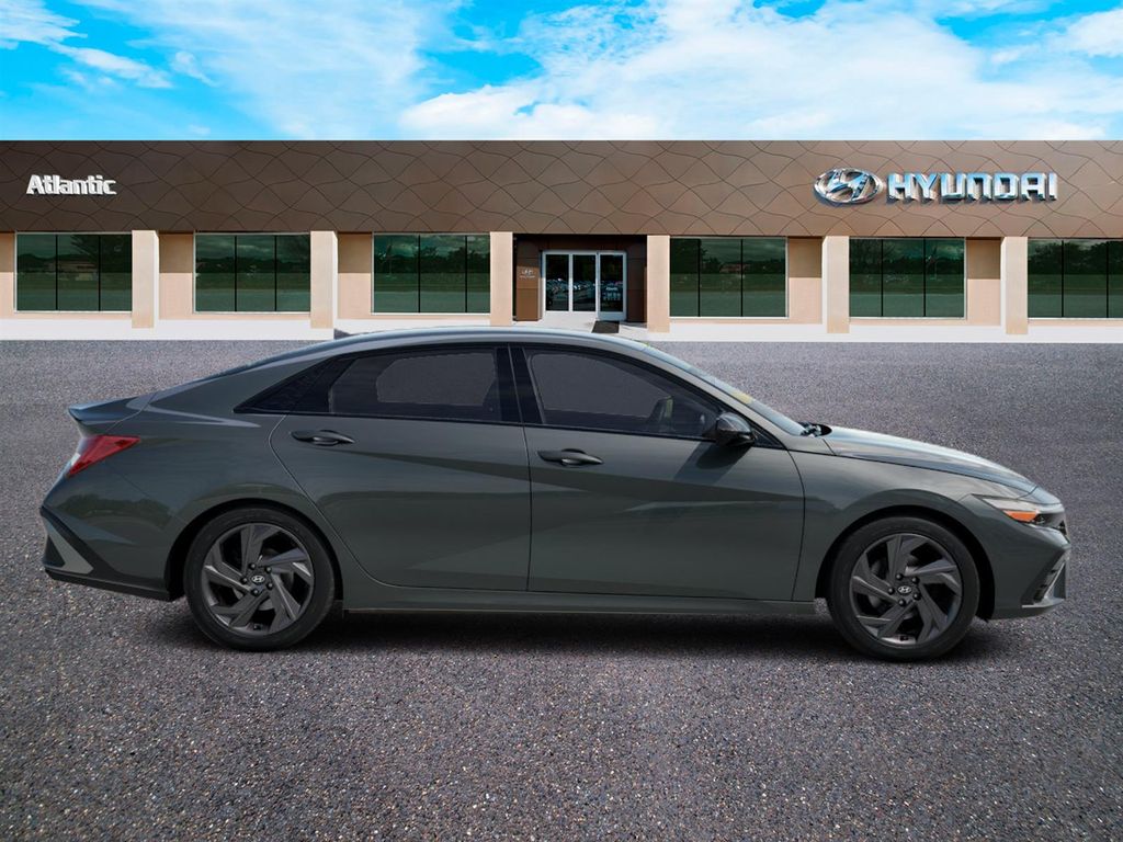 New 2026 Hyundai Elantra Sedan