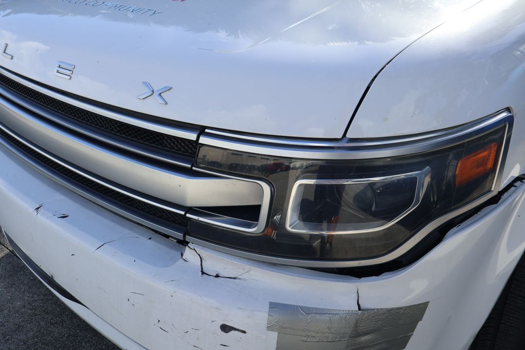 Thumbnail: 2017 Ford Flex - 3