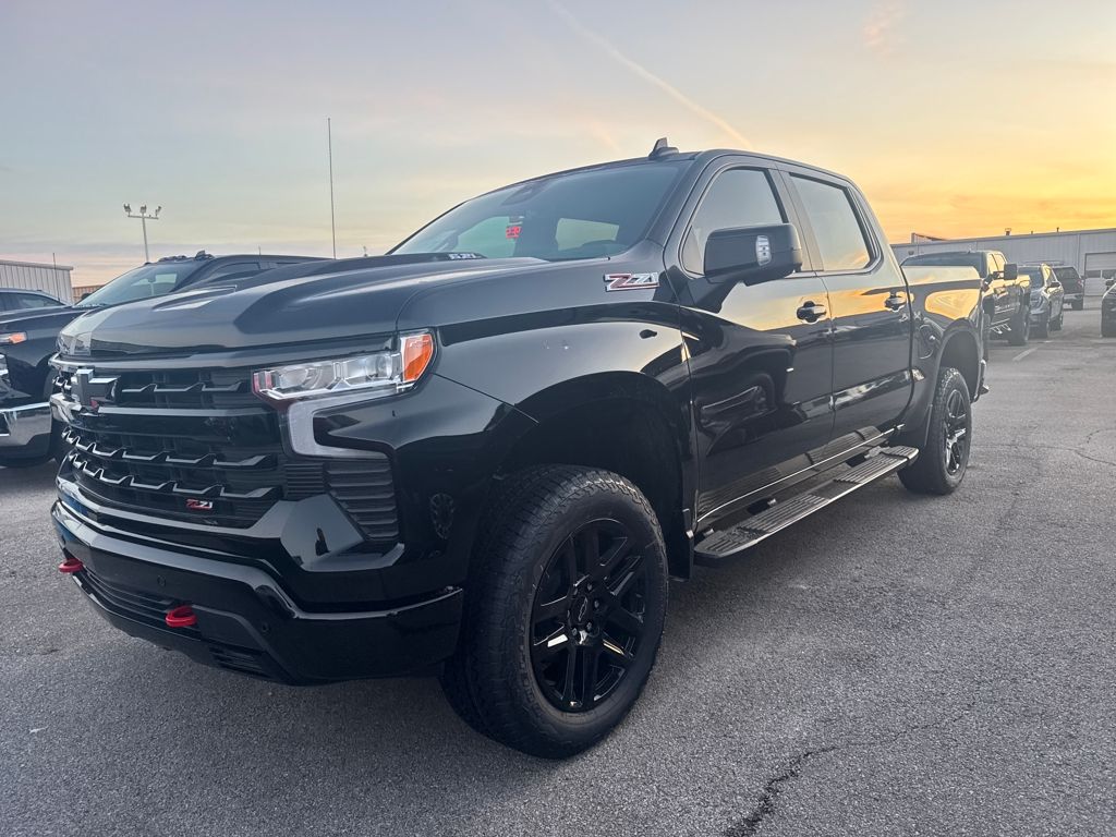 2026 Chevrolet Silverado 1500 LT Trail Boss Crew Cab 4WD