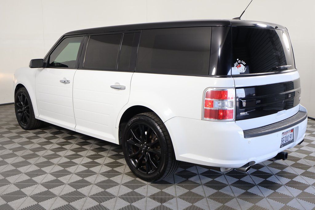 Thumbnail: 2018 Ford Flex - 4