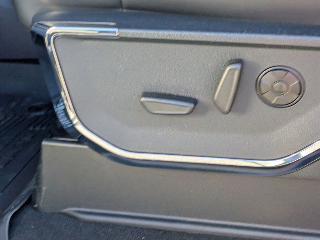 2026 Ford F-350 Super Duty Platinum