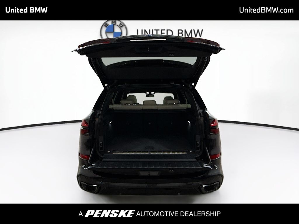 Thumbnail: 2026 BMW X5 - 14