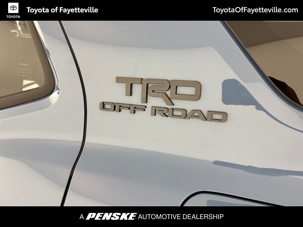Thumbnail: 2025 Toyota 4Runner - 24