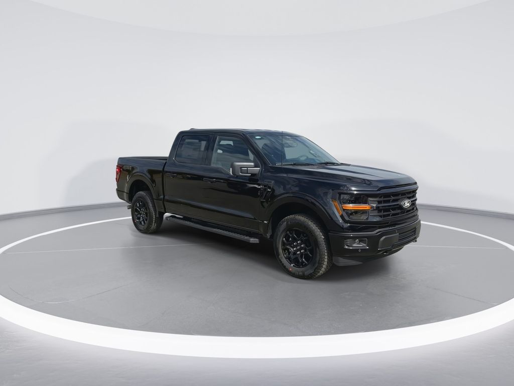 New 2026 Agate Black Metallic Ford XLT image 3