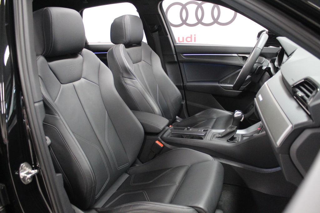 Thumbnail: 2024 Audi Q3 - 32