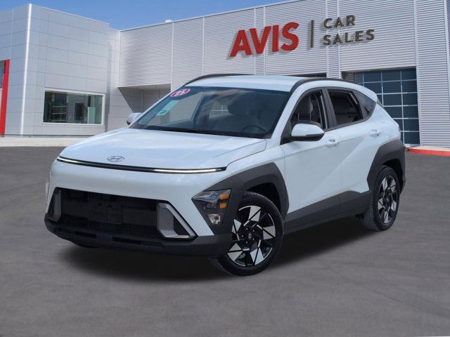 White 2025 Hyundai Kona SEL FWD SUV / Crossover Front-Wheel Drive Continuously Variable Transmission