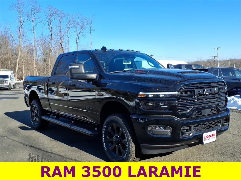 2026 RAM 3500 Laramie Crew Cab 4WD