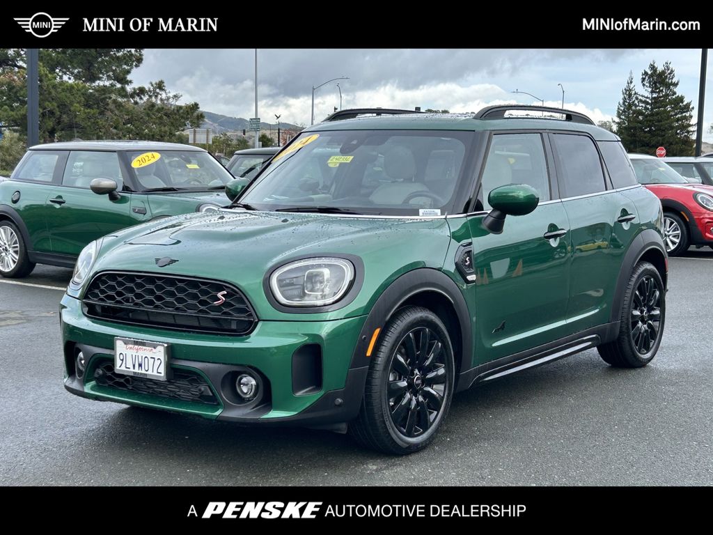 2024 MINI Cooper Countryman Iconic -
                Corte Madera, CA