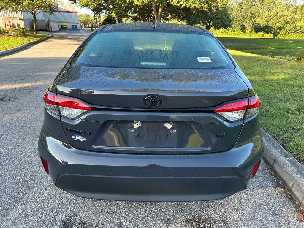 Thumbnail: 2023 Toyota Corolla - 4