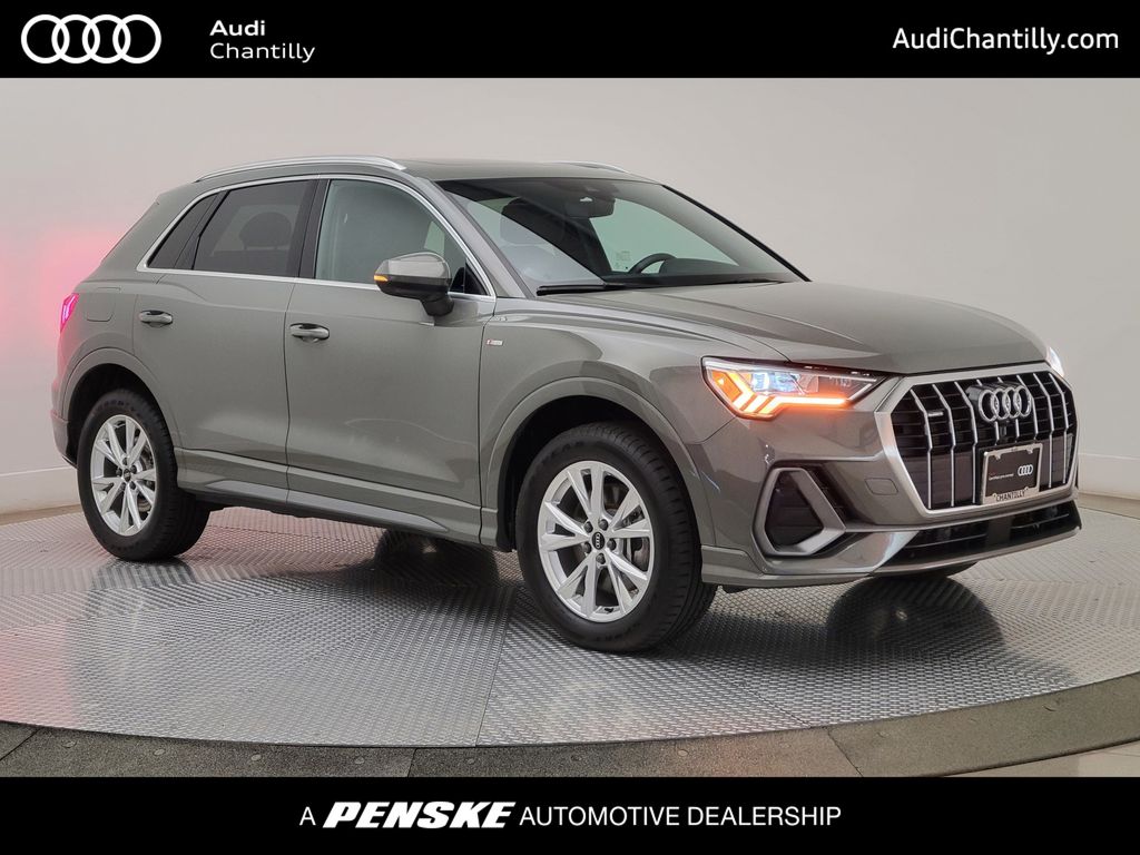 Thumbnail: 2023 Audi Q3 - 1