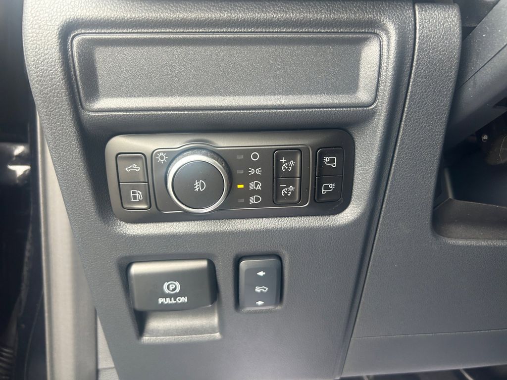 Used Car 2025 Ford F-150  Lariat For Sale Under $60,000 In Floresville, Texas