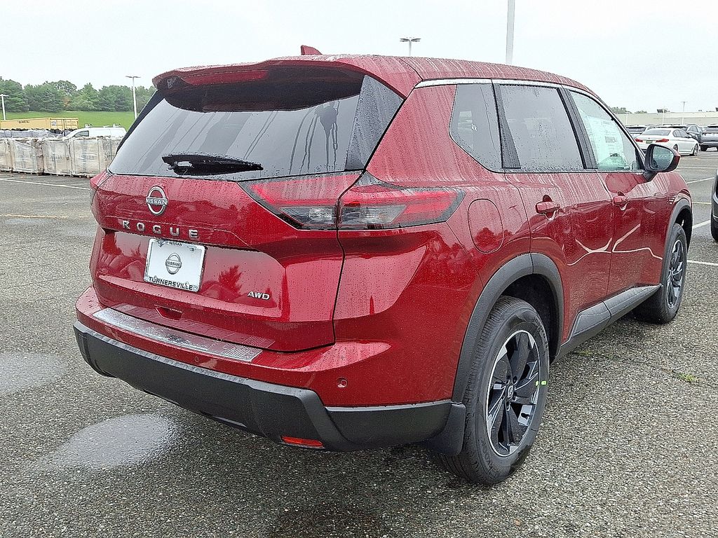 Thumbnail: 2026 Nissan Rogue - 4