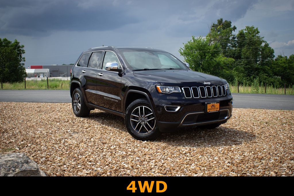 Red (Sangria Metallic Clearcoat) 2019 Jeep Grand Cherokee SUV / Crossover Four-Wheel Drive 8-Speed Automatic